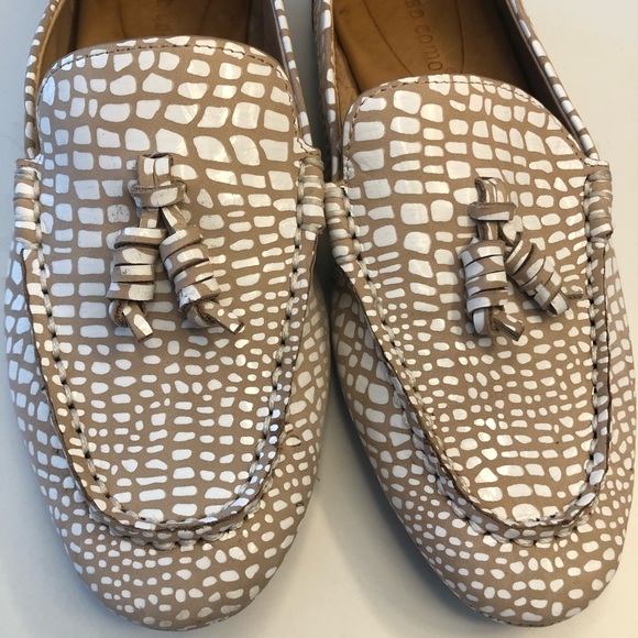 Corso Como Tan/White Driving flats SZ 6 - Picture 3 of 10